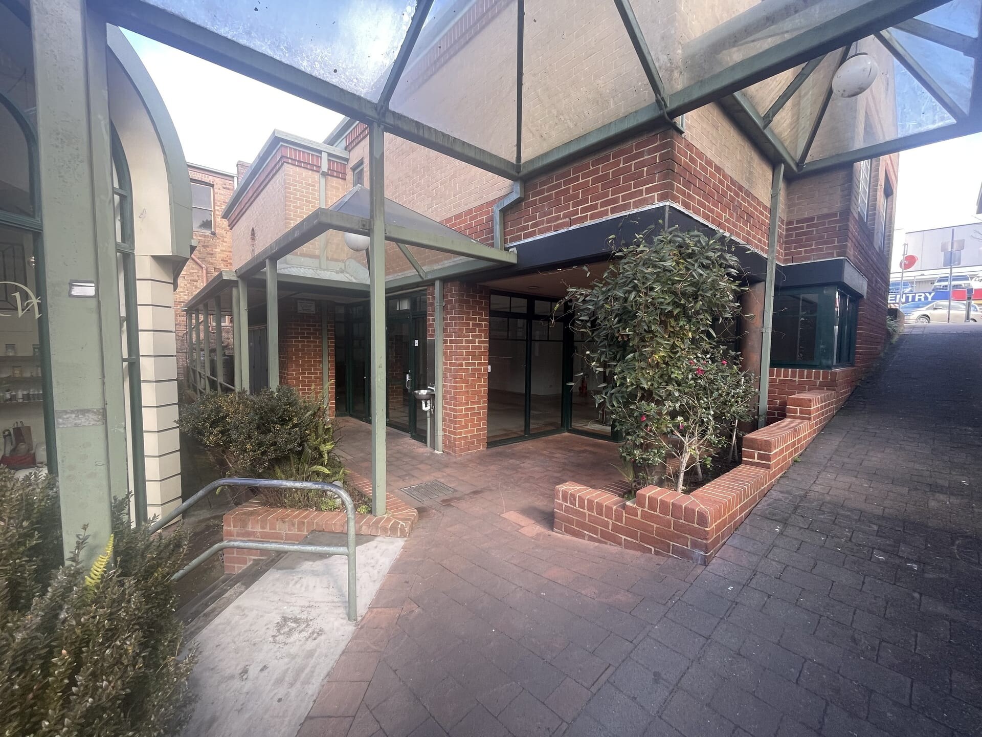 181-185 Katoomba St, Katoomba for lease Primary Photo- Image 1 of 2
