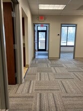 2144 S State St, Ann Arbor, MI à louer Photo intérieure- Image 1 de 2