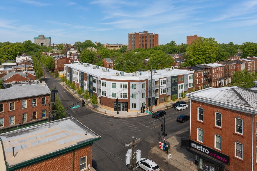 200 Hamilton Ave, Trenton, NJ for sale - Building Photo - Image 1 of 8