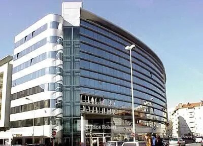 84 Boulevard Marius Vivier-Merle, Lyon à louer - Photo du bâtiment - Image 2 de 10