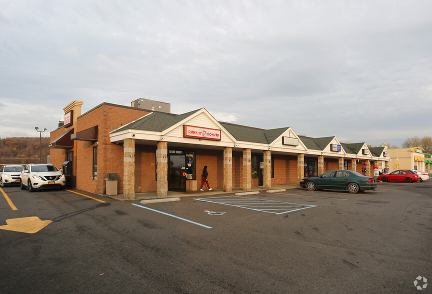 12165 US Rte 9 W, West Coxsackie, NY for lease - Primary Photo - Image 1 of 8