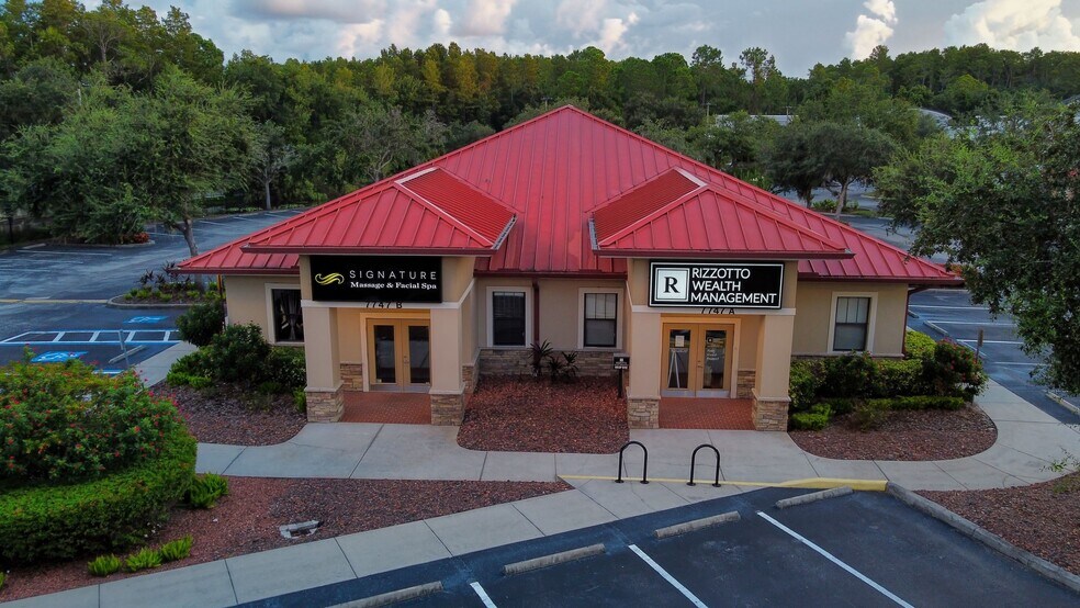 7747 Mitchell Blvd, Trinity, FL à vendre - Photo du bâtiment - Image 2 de 16