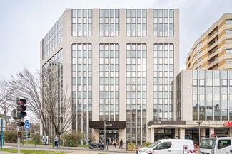 More details for 40 Boulevard Henri Sellier, Suresnes - Office for Lease