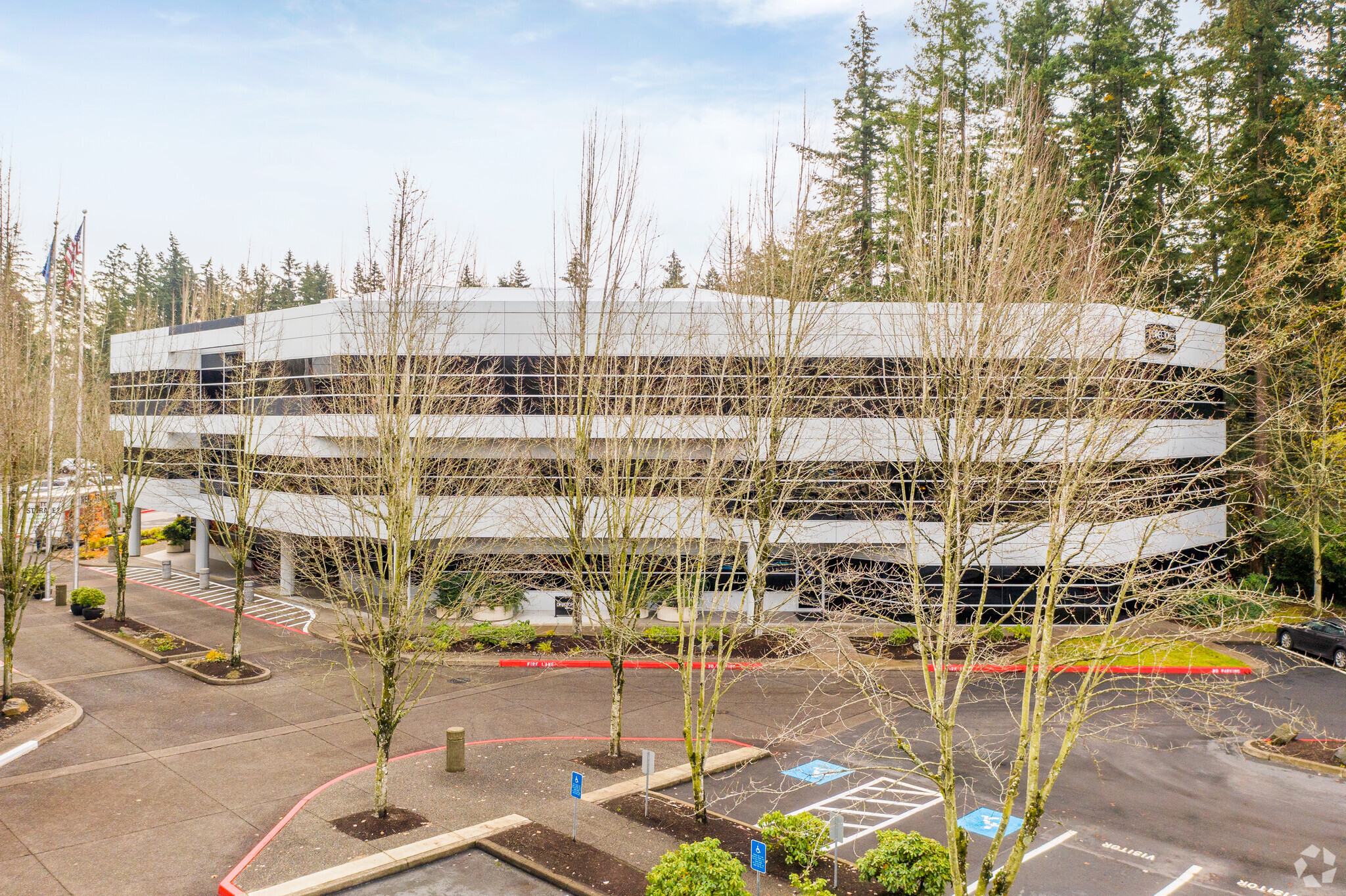 4550 Kruse Way, Lake Oswego, OR for lease Primary Photo- Image 1 of 8