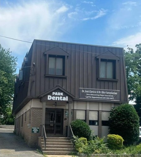 560 Bergen Blvd, Ridgefield, NJ for sale - Primary Photo - Image 1 of 4