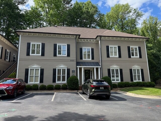 4045 Orchard Rd SE, Smyrna, GA à louer - Photo du bâtiment - Image 2 de 18