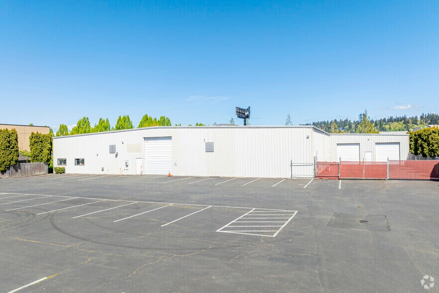 6407 20th St E, Fife, WA à vendre - Photo principale - Image 1 de 5