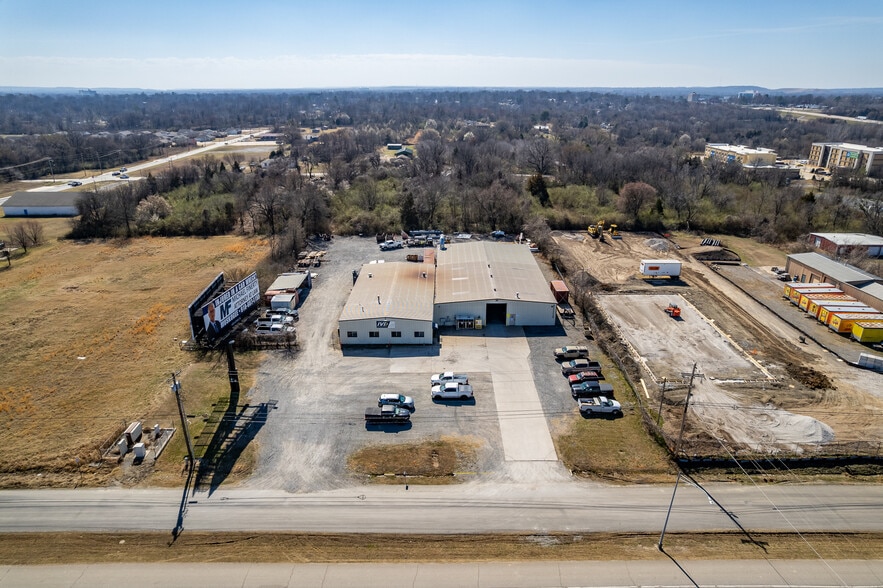 2601 W Shawnee St, Muskogee, OK for sale - Building Photo - Image 2 of 13