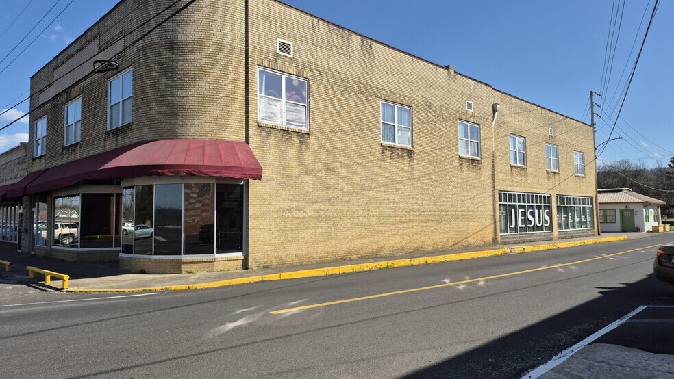 146 George st, Mount Ida, AR à vendre - Photo du bâtiment - Image 2 de 12