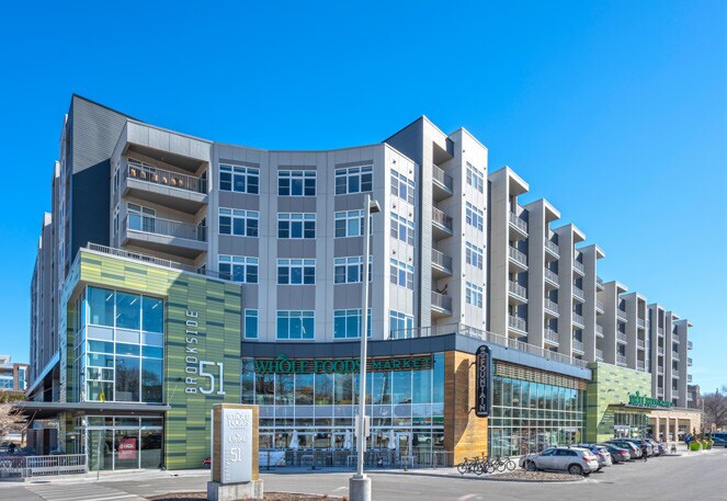4600 Madison Ave, Kansas City, MO à vendre - Photo du bâtiment - Image 2 de 9
