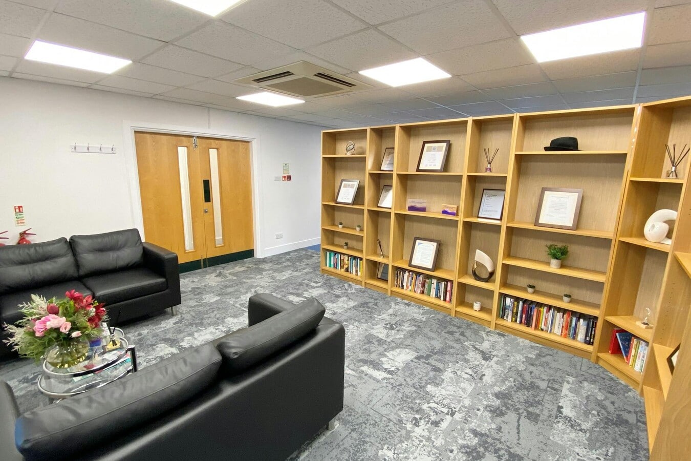 Hortons Way, Westerham, KEN TN16 1BT - Unit Unit 1 -  - Interior Photo - Image 2 of 5
