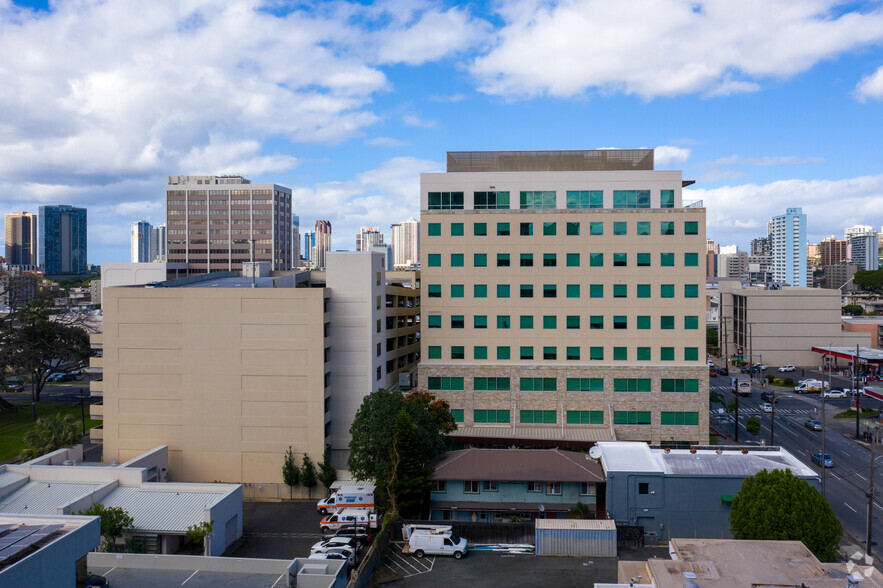 1401 S Beretania St, Honolulu, HI for lease - Building Photo - Image 3 of 4