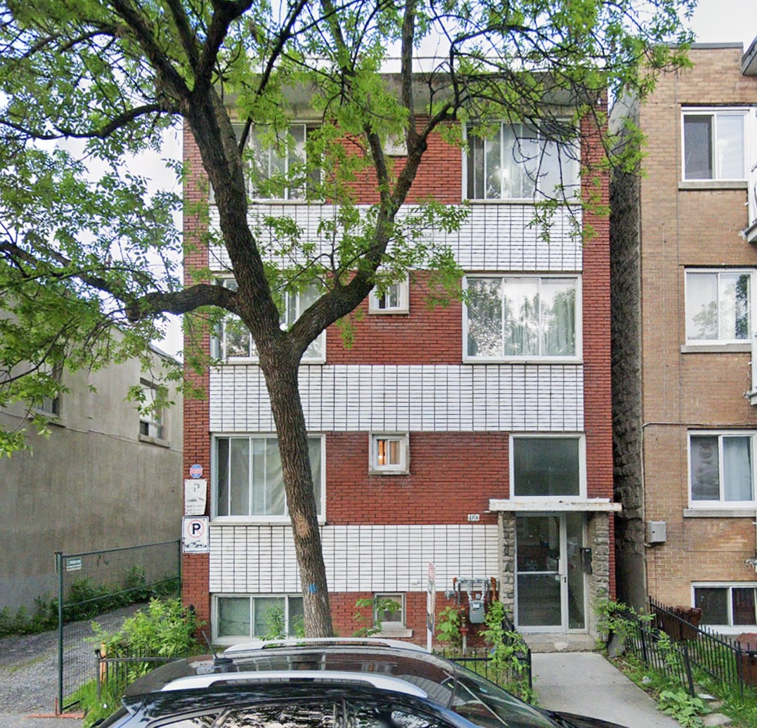 6914 Av Wiseman, Montréal, QC for sale Primary Photo- Image 1 of 4
