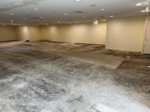 147 Crown St, Wollongong for lease Interior Photo- Image 2 of 5