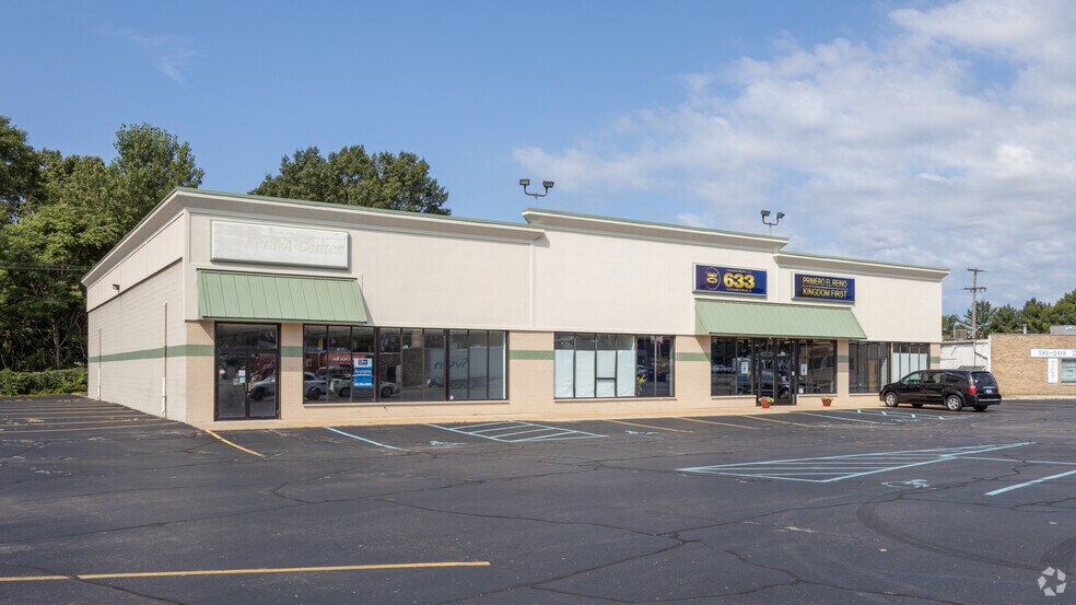 240-244 N River Ave, Holland, MI à louer - Photo du bâtiment - Image 2 de 2