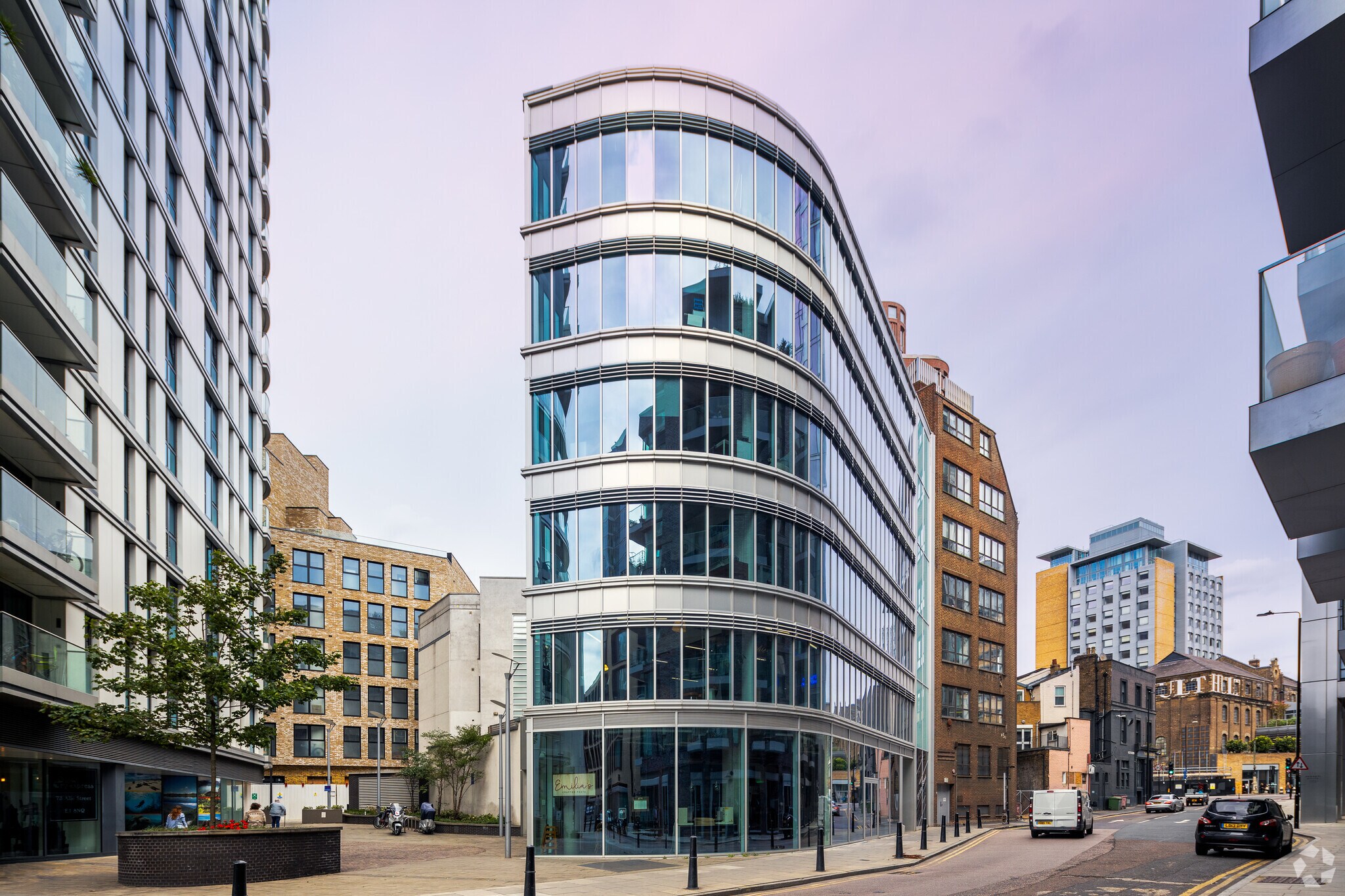 77 Alie St, Londres à vendre Photo principale- Image 1 de 6