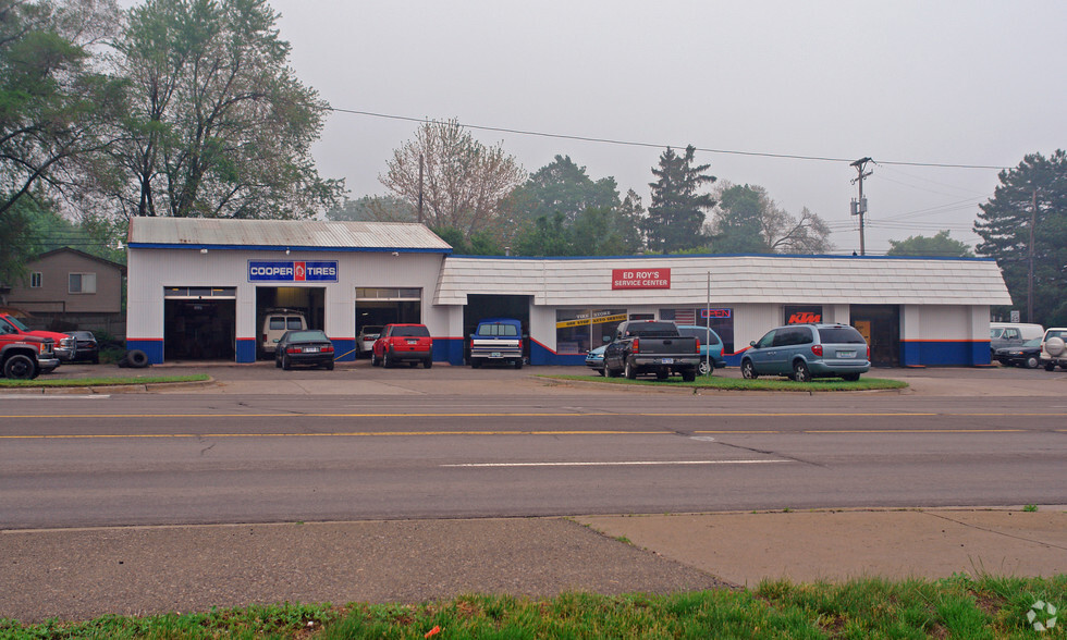 5272 Dixie Hwy, Waterford, MI for sale - Primary Photo - Image 1 of 1