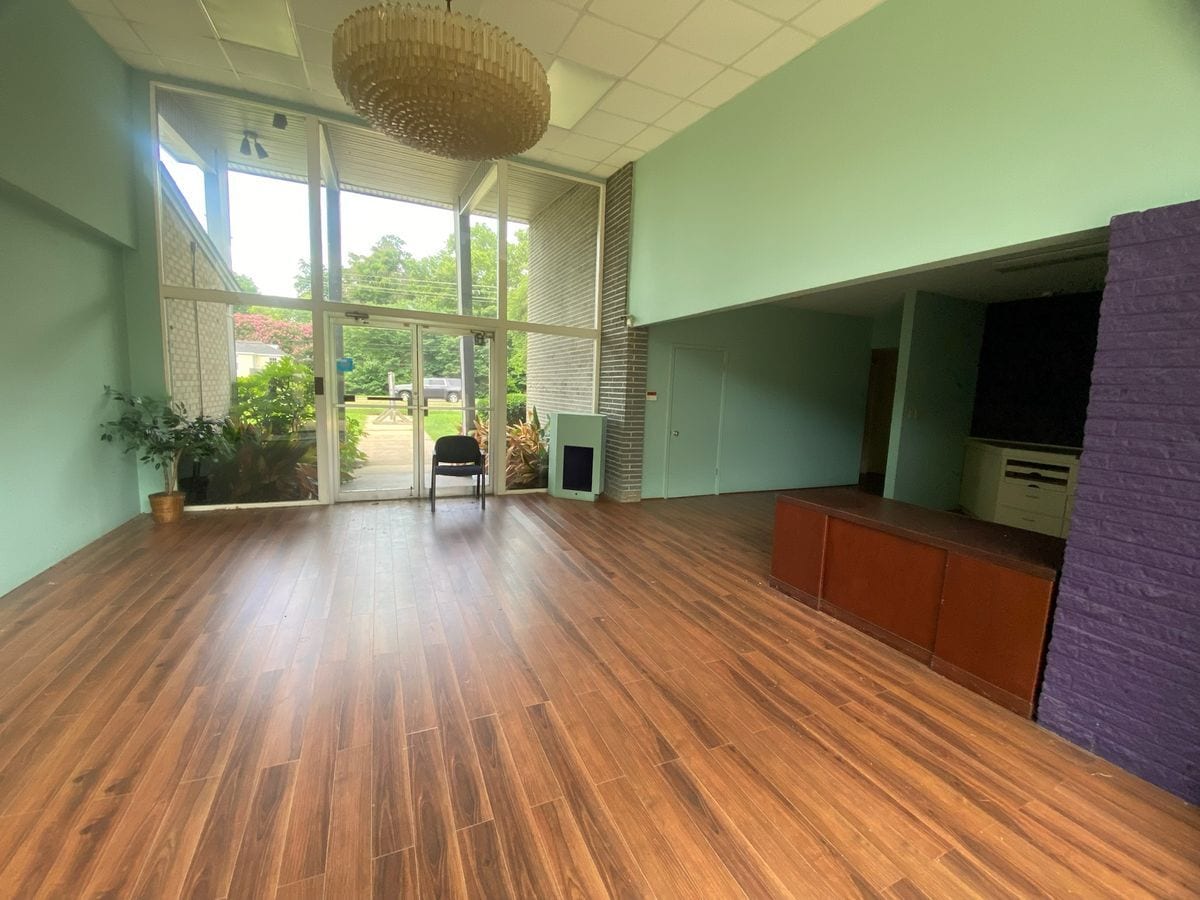 333-335 Southfield Rd, Shreveport, LA for sale Interior Photo- Image 1 of 37