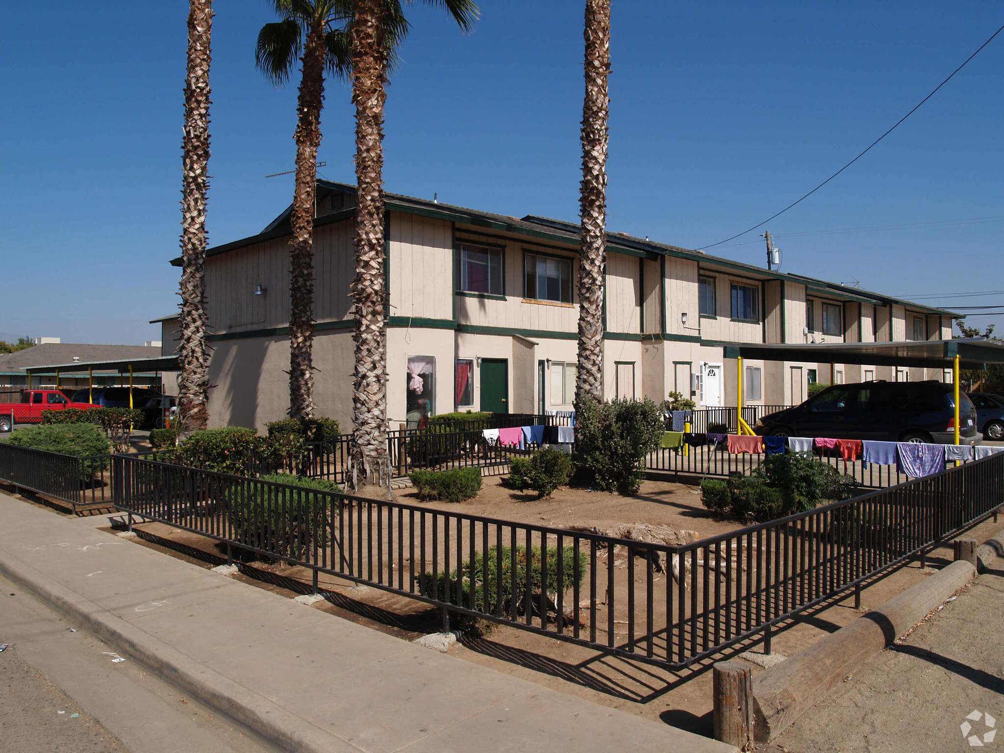 526-530 8th St, Orange Cove, CA for sale Primary Photo- Image 1 of 1