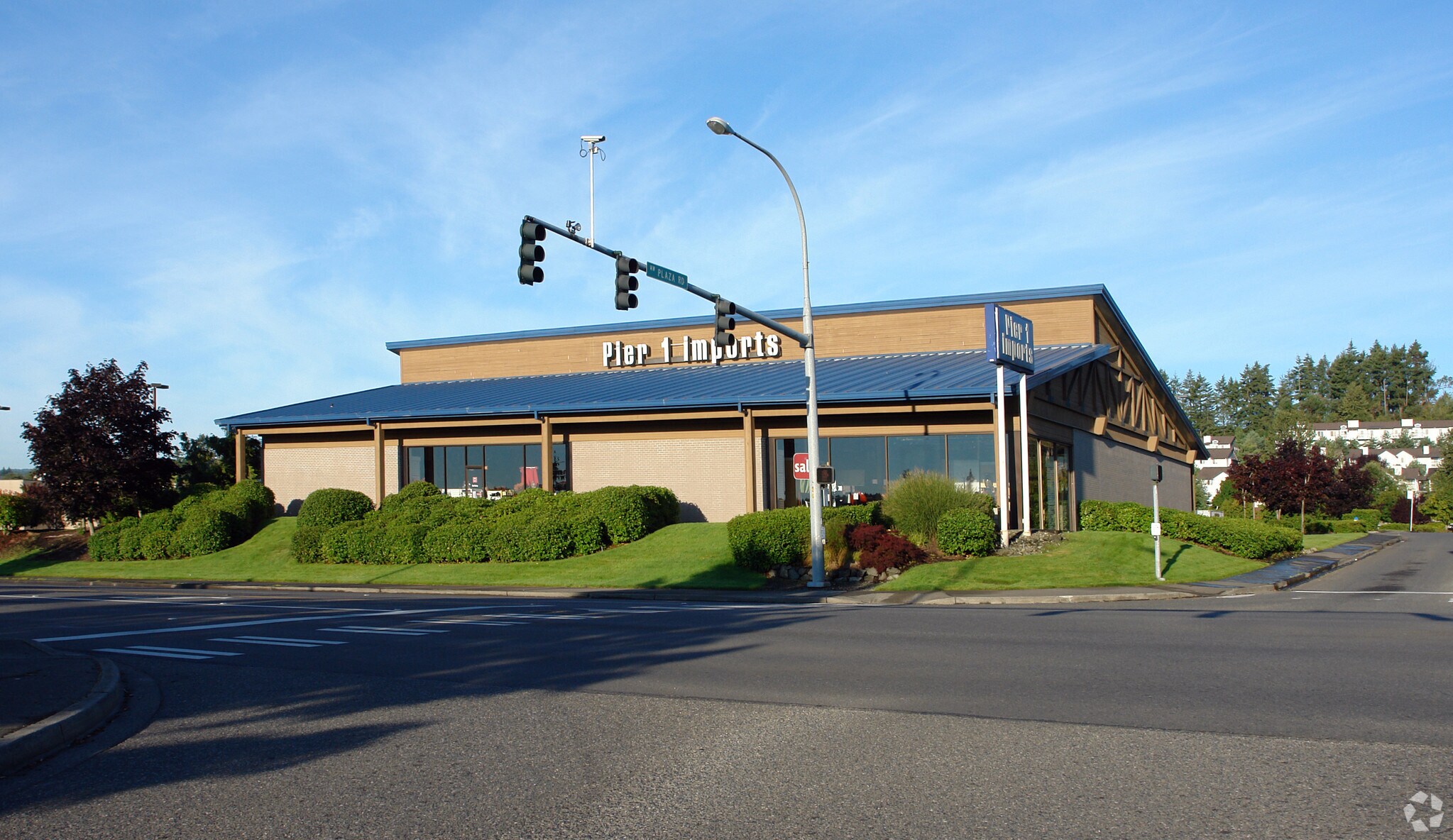 3235 NW Plaza Rd, Silverdale, WA for lease Primary Photo- Image 1 of 3