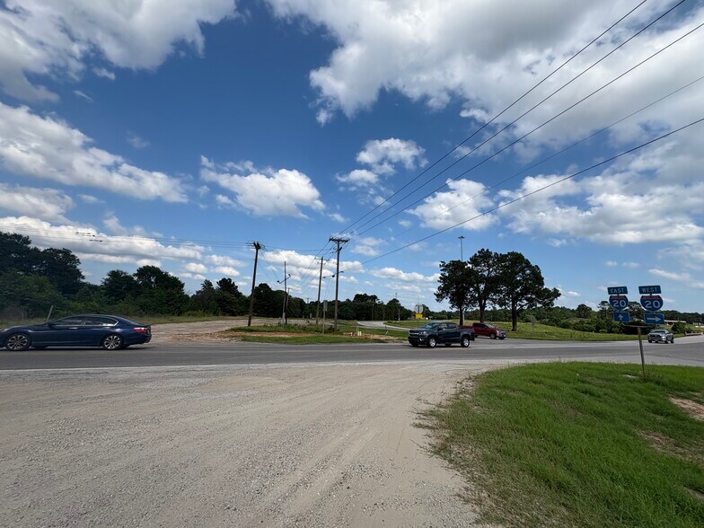 13078 FM 14, Tyler, TX à vendre - Photo du bâtiment - Image 3 de 5