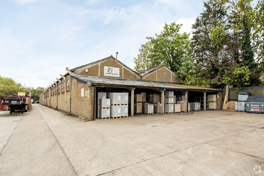 Church Manorway, Erith for sale - Building Photo - Image 1 of 1