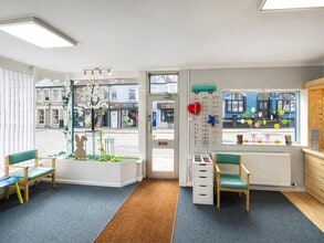 5 Bartlett St, Caerphilly à louer Photo intérieure- Image 1 de 3