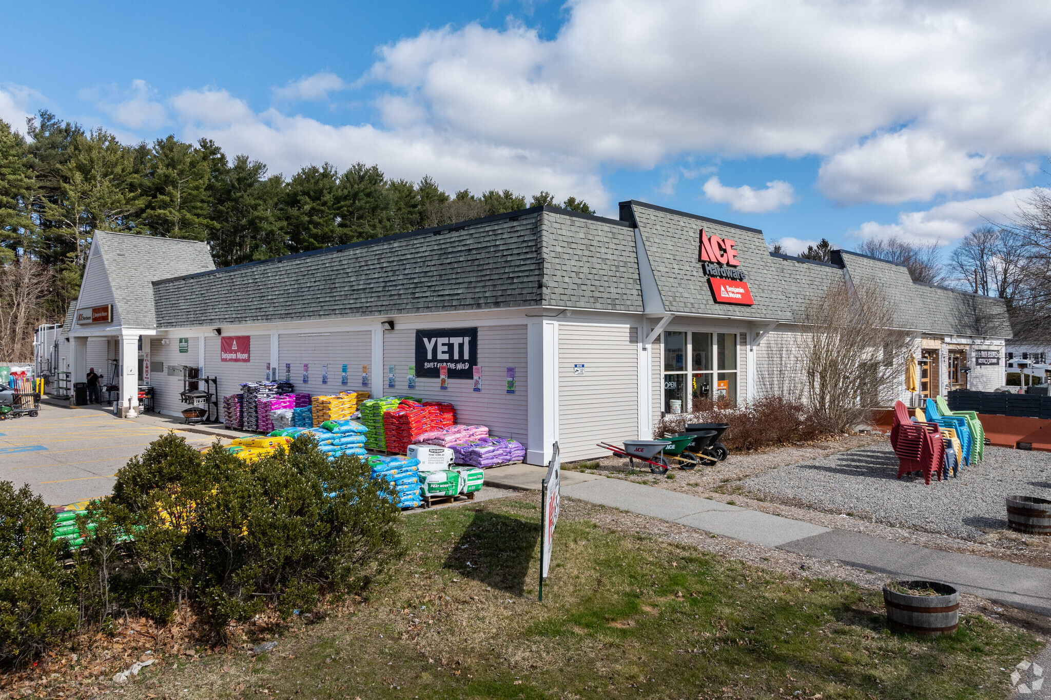 33 W Main St, Norton, MA à vendre Photo principale- Image 1 de 1