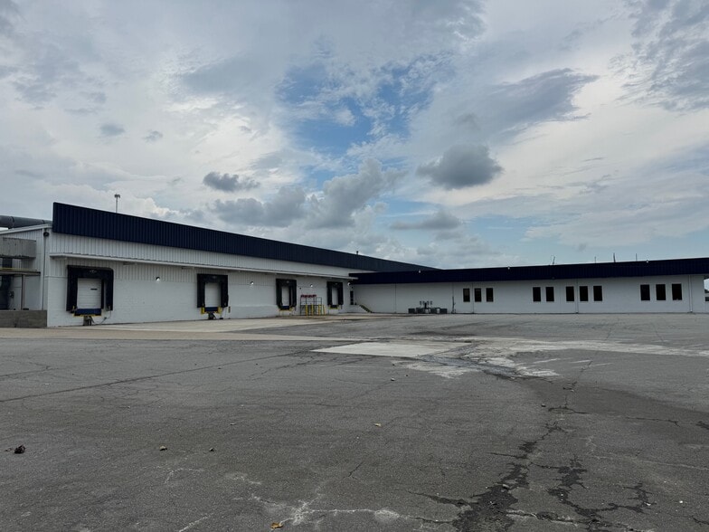 801 Bill Jones Industrial Blvd, Springfield, TN for lease - Building Photo - Image 3 of 10