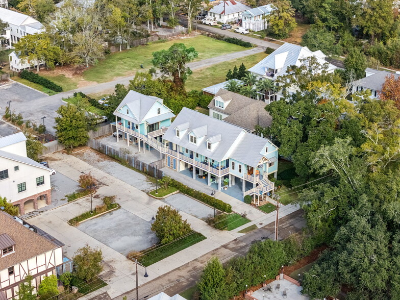 124 Lafitte St, Mandeville, LA for sale - Building Photo - Image 2 of 59