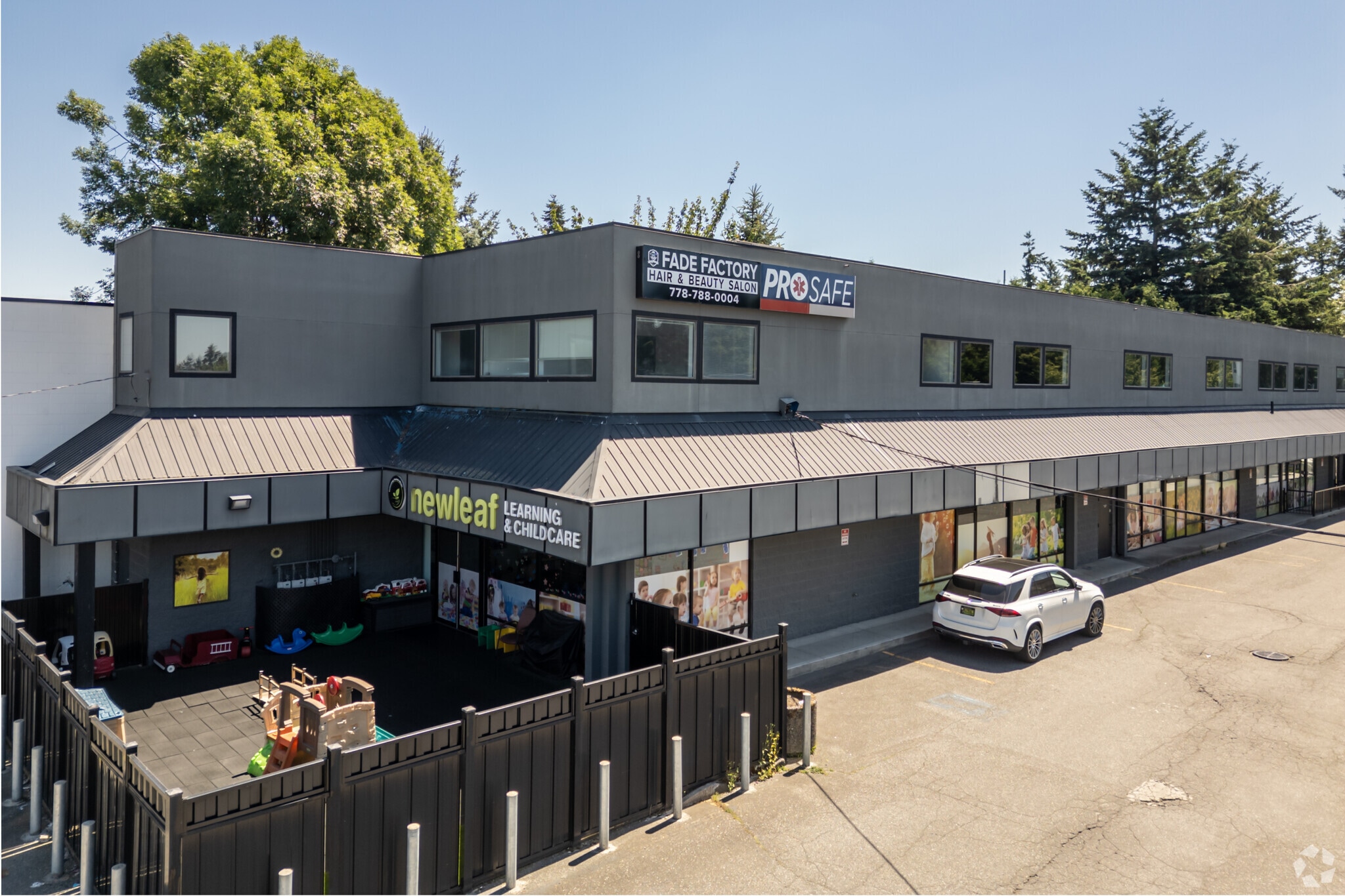 31838 S Fraser Way, Abbotsford, BC for lease Primary Photo- Image 1 of 5