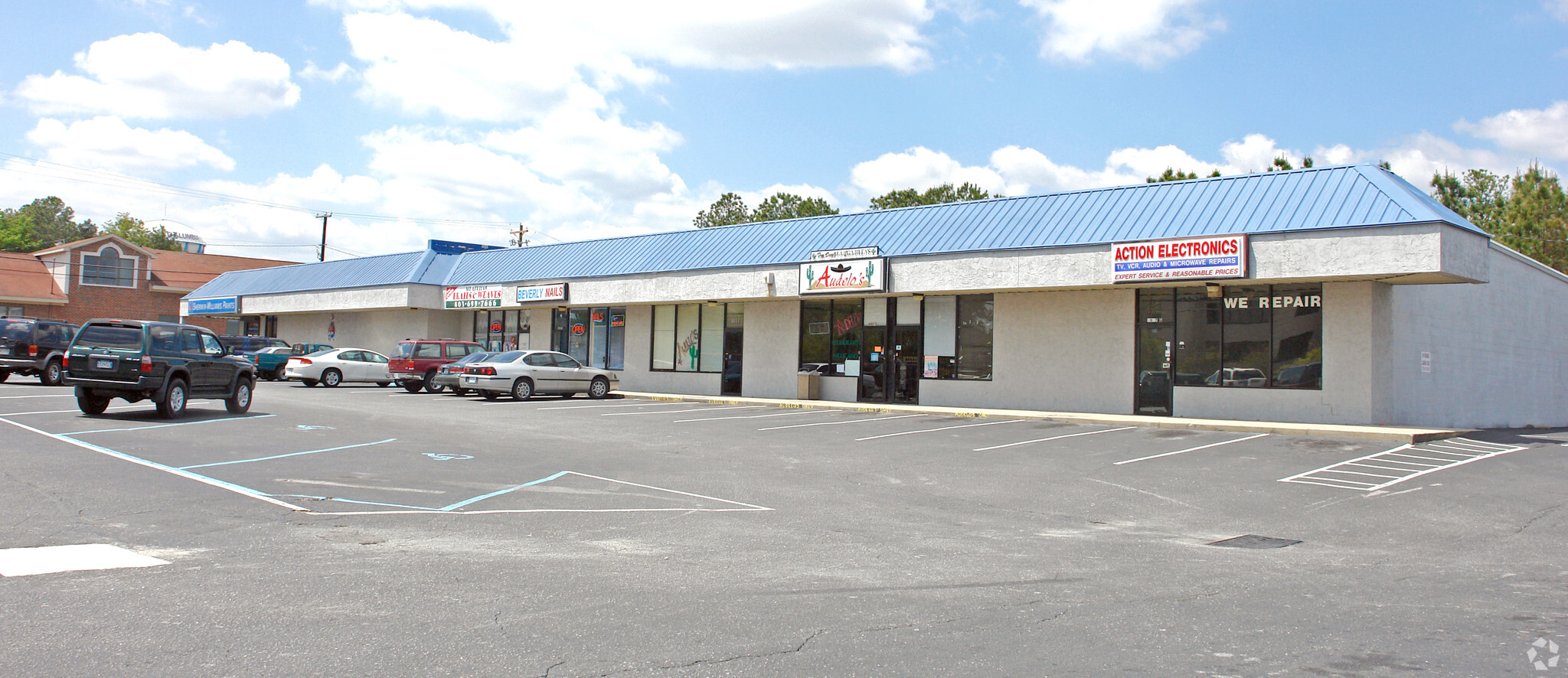 8907 Two Notch Rd, Columbia, SC for lease Primary Photo- Image 1 of 6