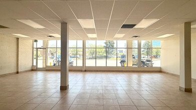 343-361 S Colorado Blvd, Denver, CO for lease Interior Photo- Image 2 of 8