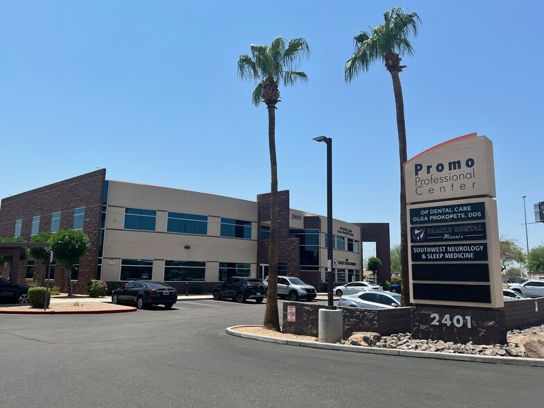 2401 W Glendale Ave, Phoenix, AZ for lease - Building Photo - Image 1 of 13