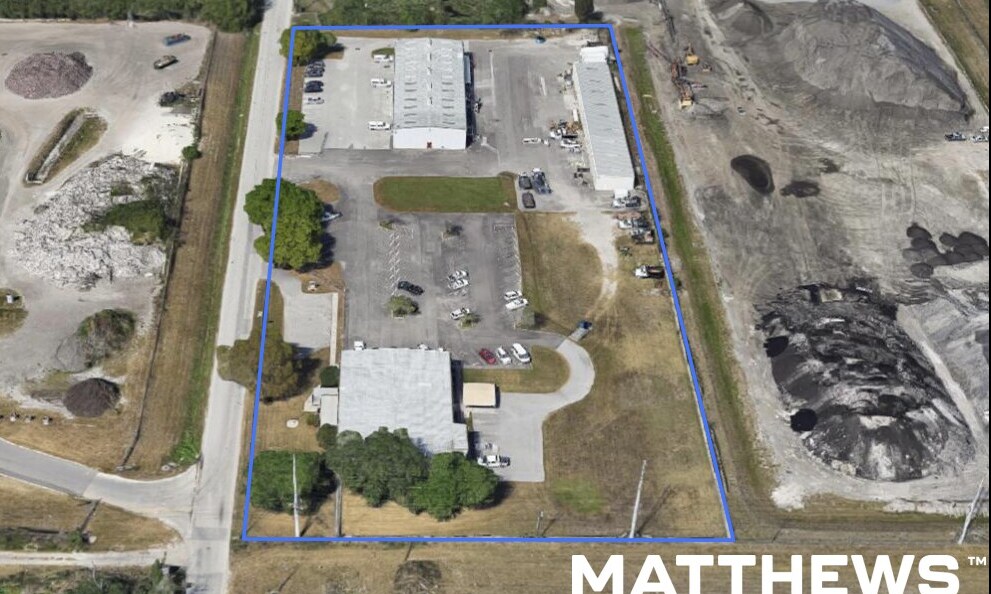 12625 40th St N, Clearwater, FL for lease Primary Photo- Image 1 of 5