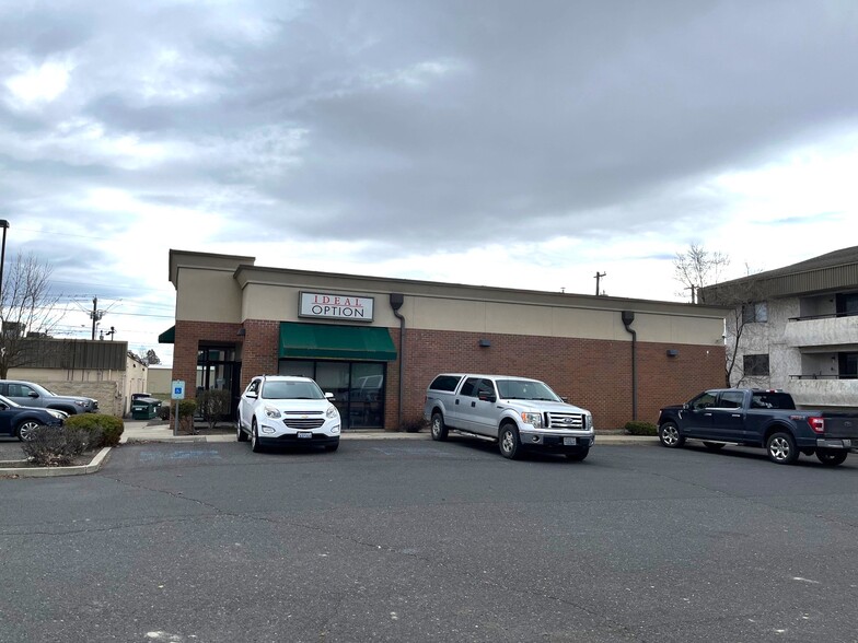 6208 N Colton St, Spokane, WA for lease - Building Photo - Image 2 of 5