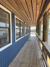 700 Fishermans Wharf, Fort Myers Beach, FL for lease Interior Photo- Image 1 of 8