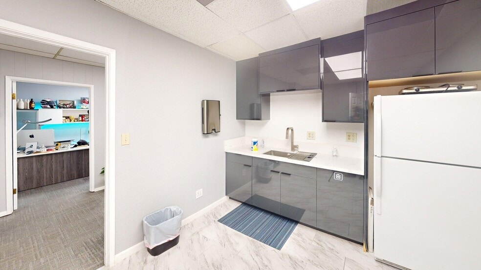 434-436 W Foothill Blvd, Monrovia, CA à louer - Photo du bâtiment - Image 3 de 8