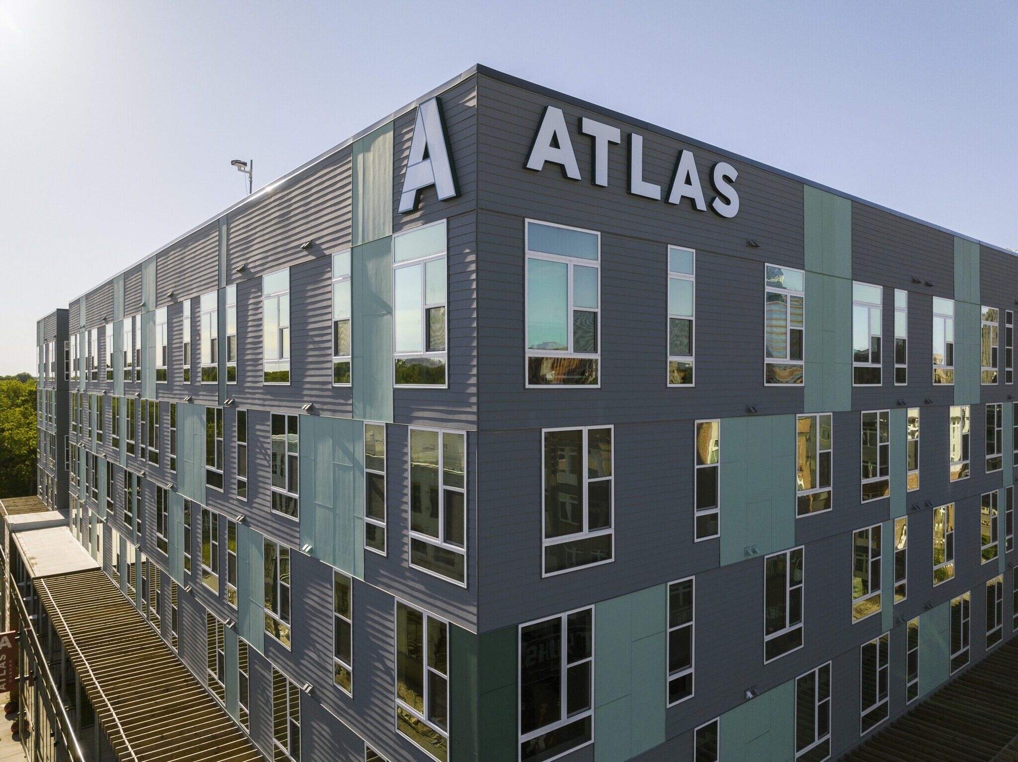 321 W Corporation St, Durham, NC à louer Photo du bâtiment- Image 1 de 12