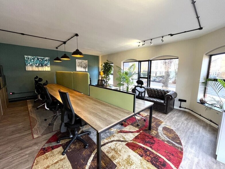 18-19 South Bar St, Banbury à louer - Photo du bâtiment - Image 2 de 41