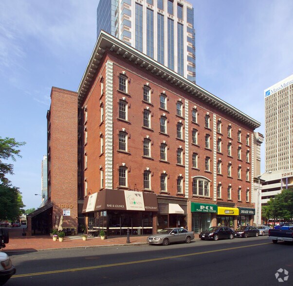 1380-1398 Main St, Springfield, MA à louer - Photo du bâtiment - Image 2 de 15