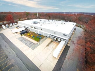 More details for 1800 Motor Pky, Islandia, NY - Industrial for Lease