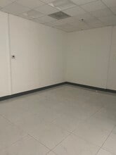 11215-11389 Long Beach Blvd, Lynwood, CA à louer Photo intérieure- Image 2 de 5