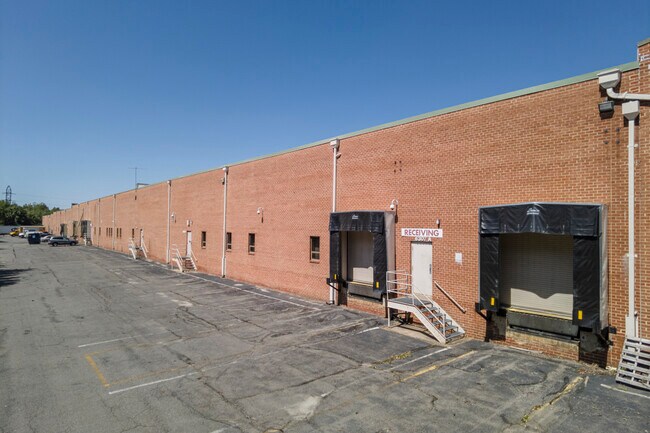 More details for 6310 Gravel Ave, Alexandria, VA - Industrial for Lease