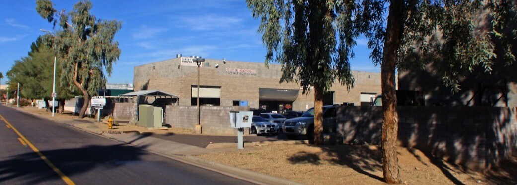 511 N 54th St, Chandler, AZ à louer Photo du bâtiment- Image 1 de 4