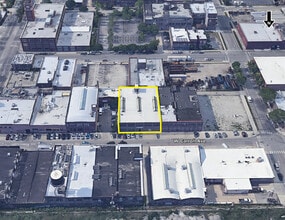 1631-1639 W Carroll Ave, Chicago, IL - AERIAL map view