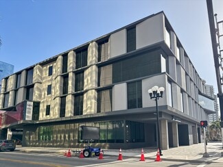 Plus de détails pour 1895 Tyler St, Hollywood, FL - Coworking à louer