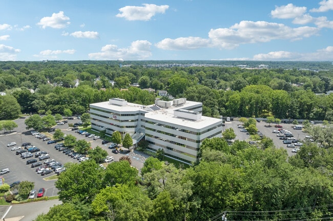 Plus de détails pour 535 Route 38, Cherry Hill, NJ - Bureau, Bureau/Commerce de détail à louer