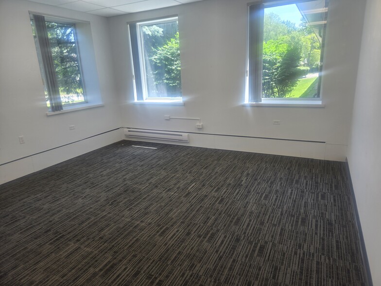 445 Godwin Ave, Midland Park, NJ for lease - Building Photo - Image 2 of 13