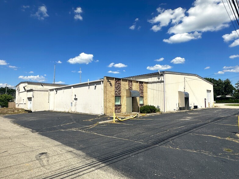 3731 W Alexandersville Bellbrook Rd, Dayton, OH à vendre - Photo du bâtiment - Image 3 de 42